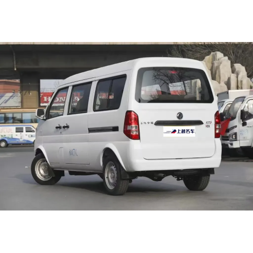 Dongfeng K07S 2022 1,3 л Версия высокой мощности Основной тип в складе 4 -х колес Электроэлектромобиль для взрослых для взрослых Dongfeng K07s